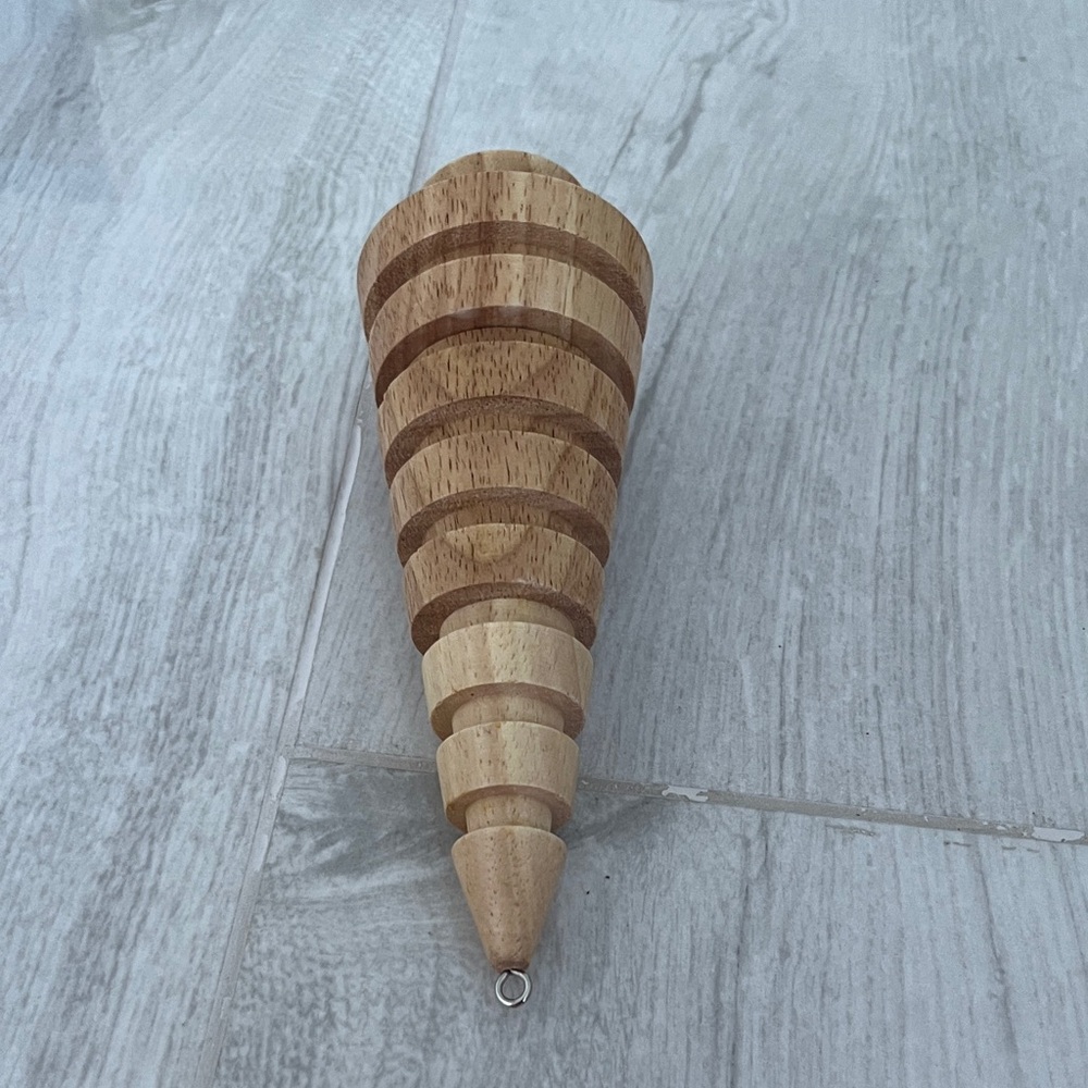 🎁 Natural Wood Holiday Christmas Tree Ornament - Available as a Gift w/Purchase - Picture 7 of 9